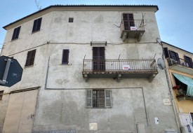 Trilocale zona centro - Moncalvo