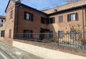 Casa con piscina - Calliano Monferrato